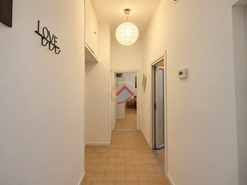 7d6a1243-8476-4ce5-9902-203aef552bd4.jpg